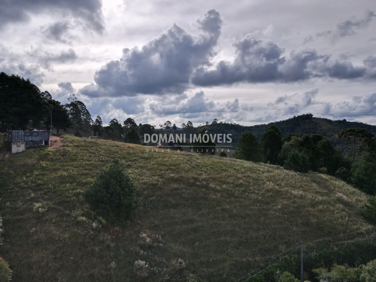 Plot for sale of 1 acres in Campos do Jordão, SP, Brazil