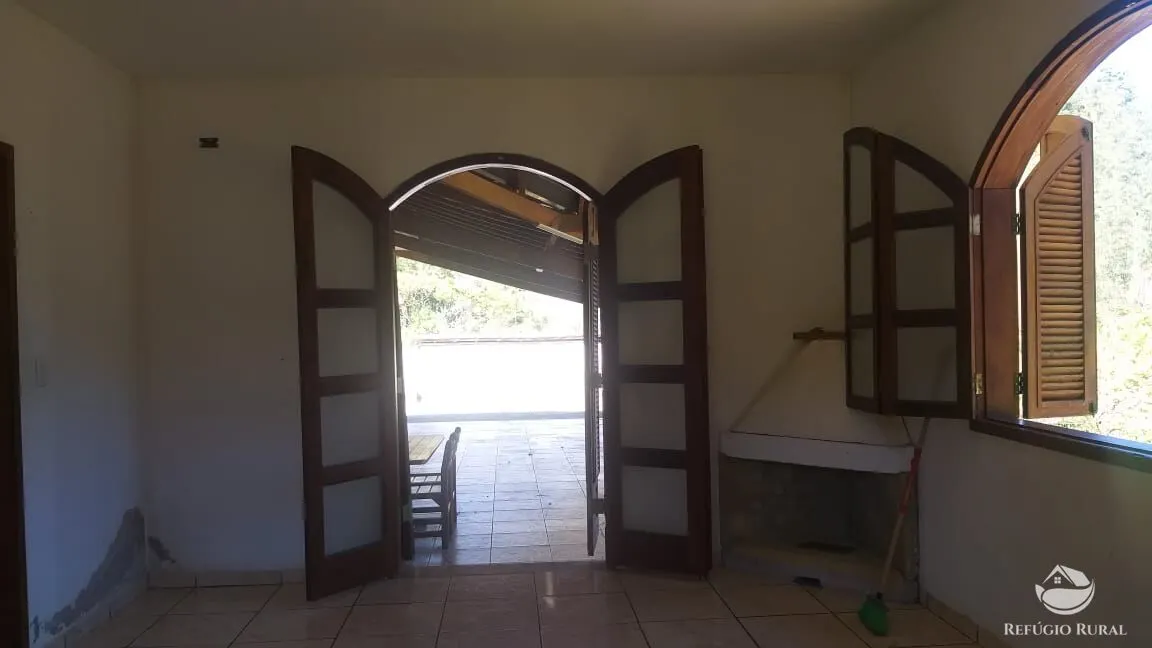 Chácara à venda de 500 m² em São José dos Campos, SP, Brasil