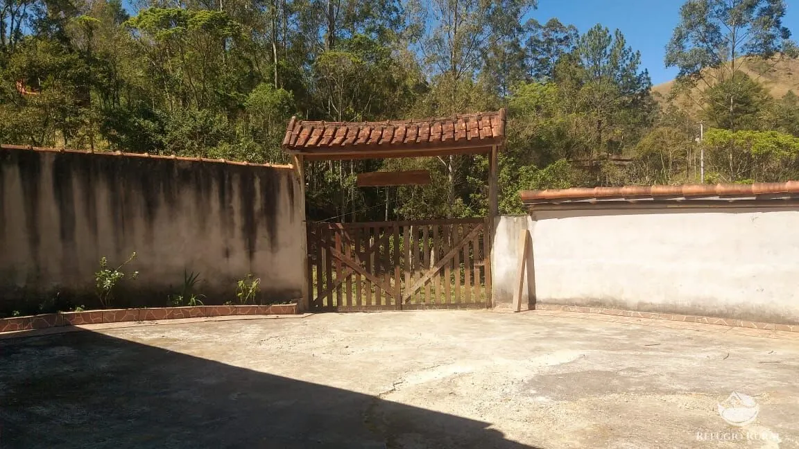 Chácara à venda de 500 m² em São José dos Campos, SP, Brasil