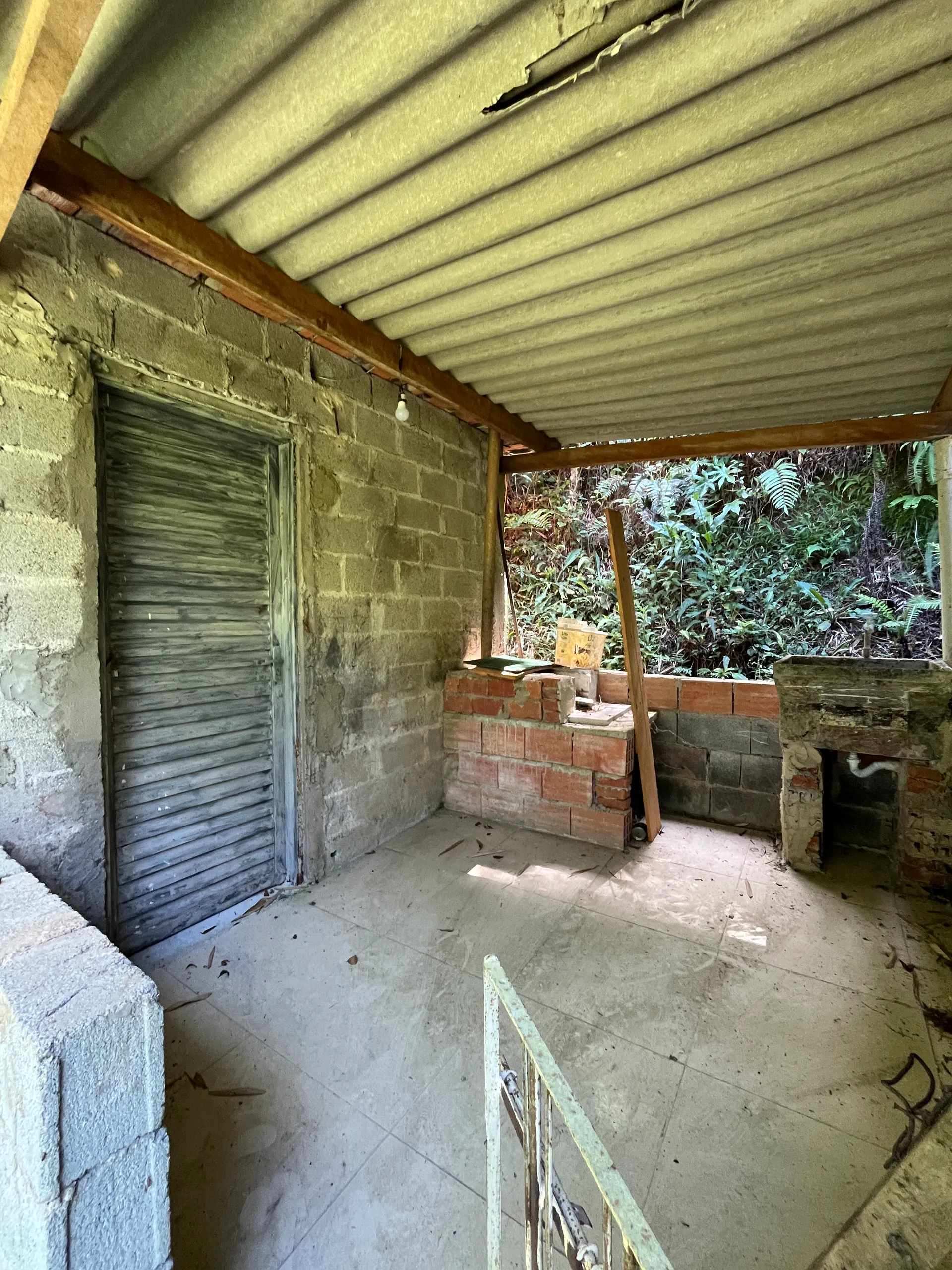 Sítio à venda de 3 ha em Tapiraí, SP, Brasil