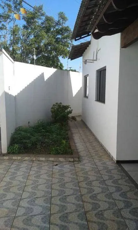 Casa à venda de 180 m² em Várzea Grande, MT, Brasil