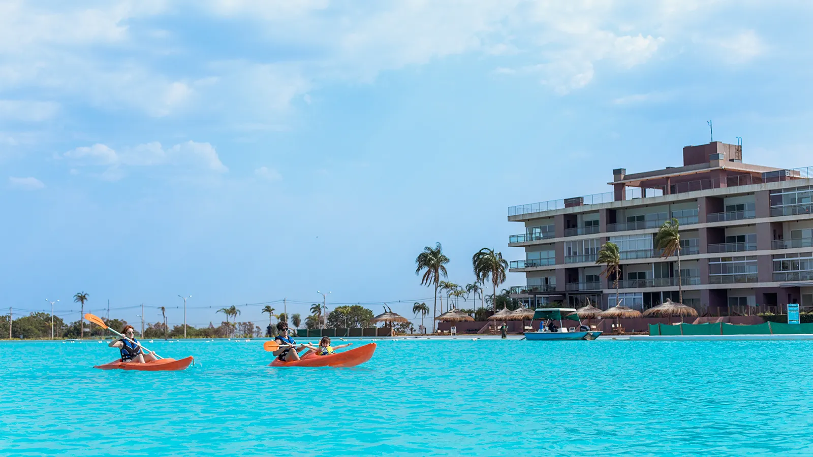Blue Lagoon · Pedro Juan Caballero, Paraguai