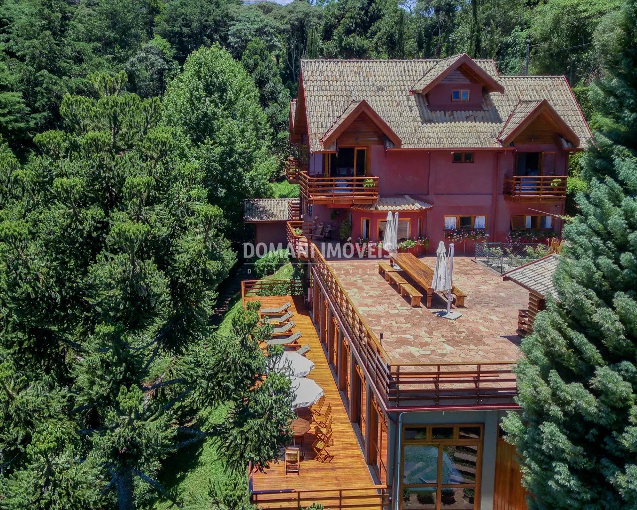 House for sale of 2,550 m² in Campos do Jordão, SP, Brazil