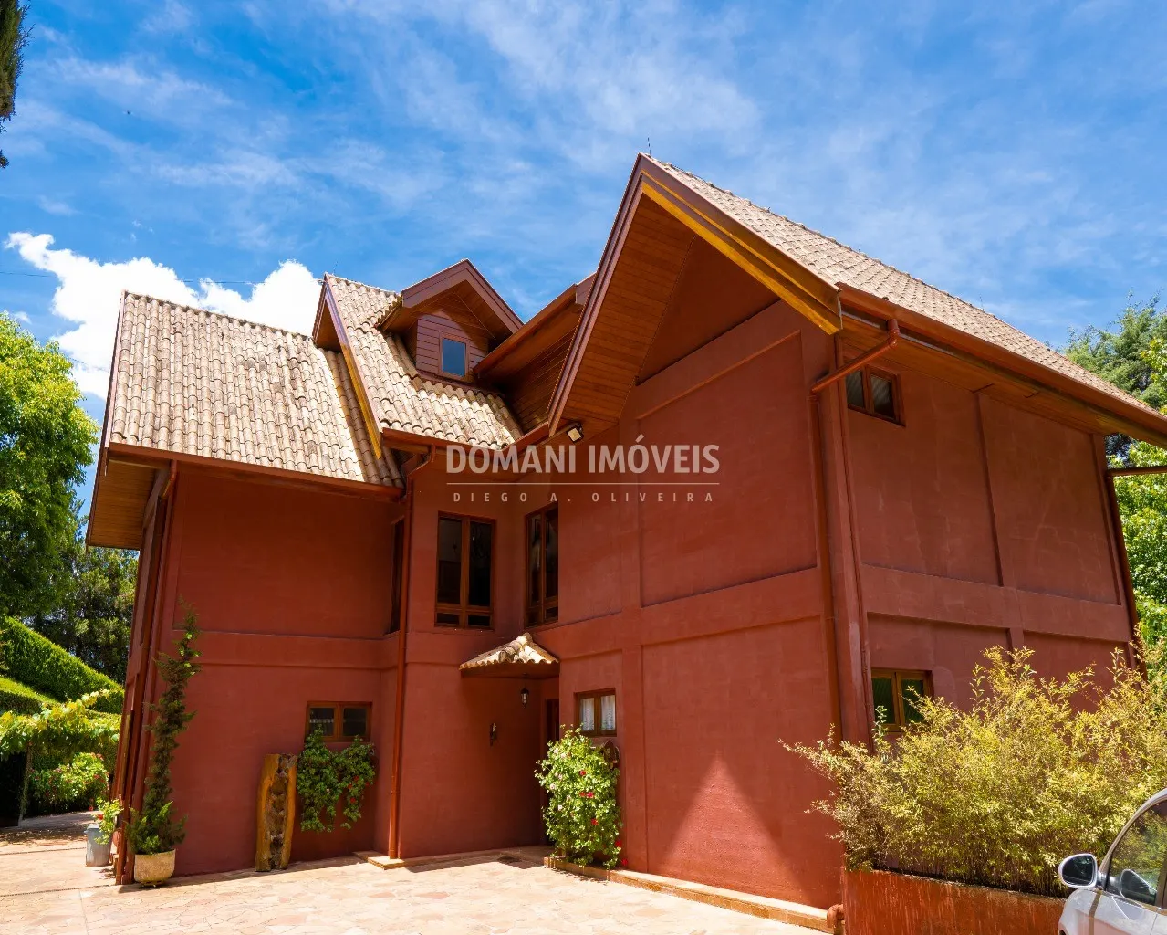 House for sale of 2,550 m² in Campos do Jordão, SP, Brazil