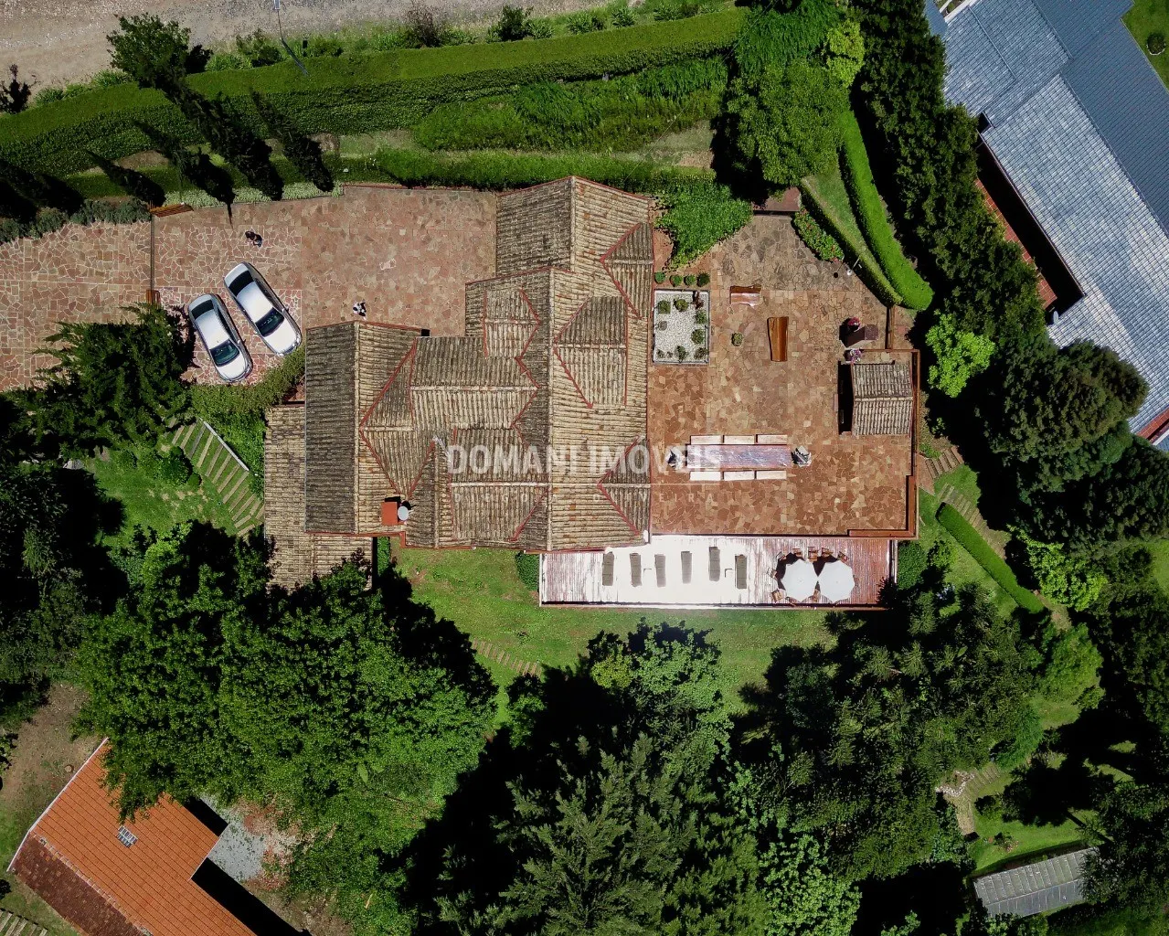House for sale of 2,550 m² in Campos do Jordão, SP, Brazil