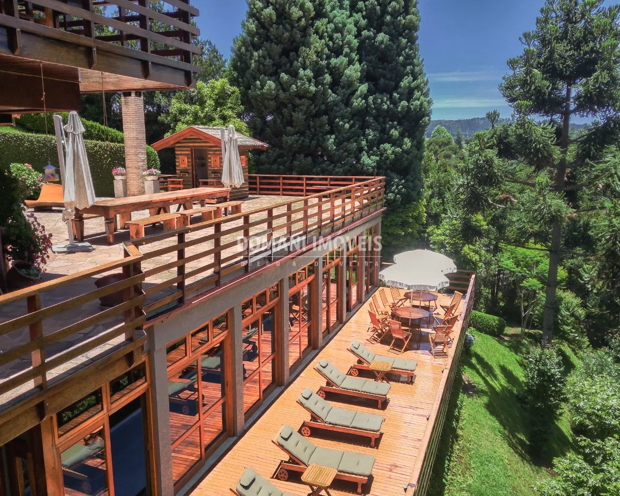 House for sale of 2,550 m² in Campos do Jordão, SP, Brazil