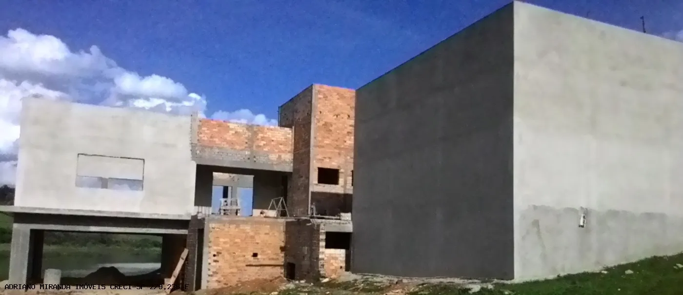 Ilha à venda de 104 ha em Piraju, SP, Brasil