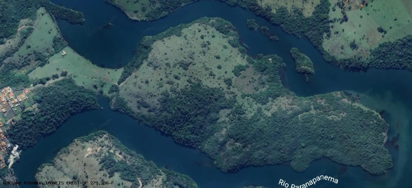 Ilha à venda de 104 ha em Piraju, SP, Brasil