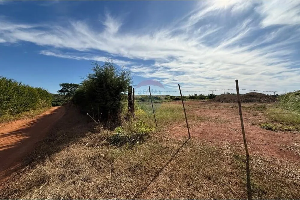 Small farm for sale of 16 acres in Itapira, SP, Brazil