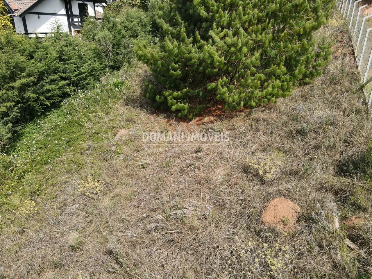 Terreno à venda de 752 m² em Campos do Jordão, SP, Brasil