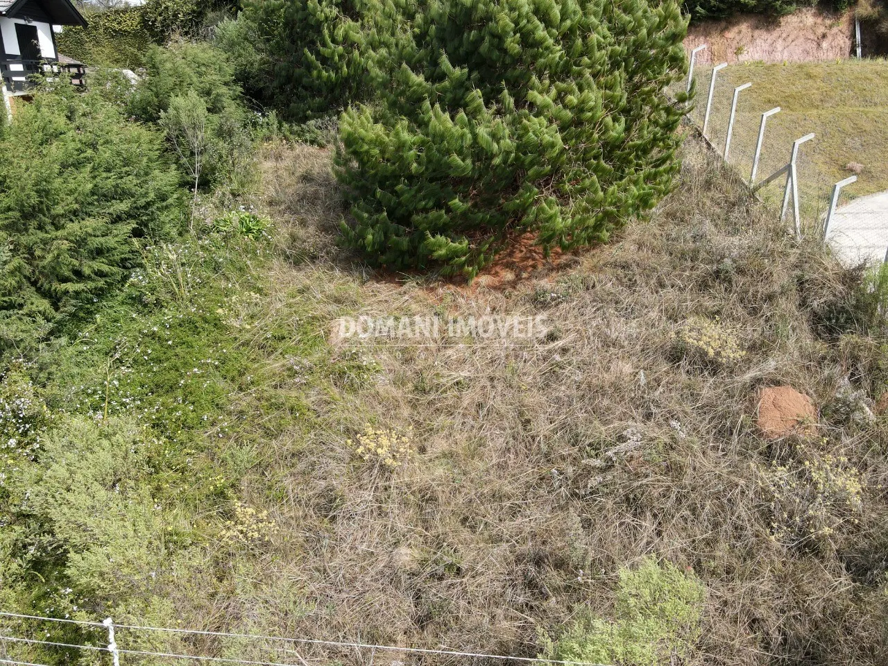 Terreno à venda de 752 m² em Campos do Jordão, SP, Brasil