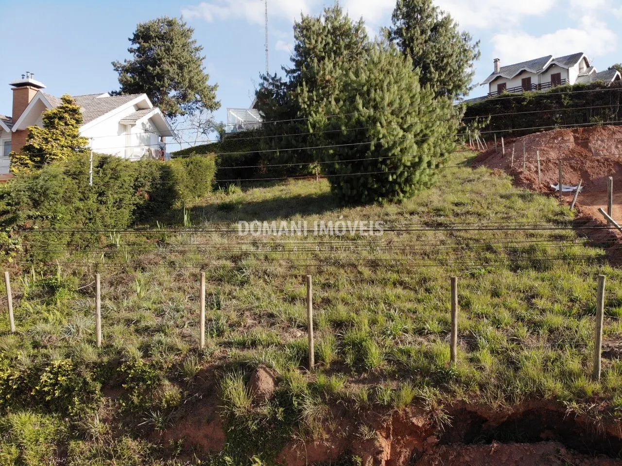Terreno à venda de 752 m² em Campos do Jordão, SP, Brasil
