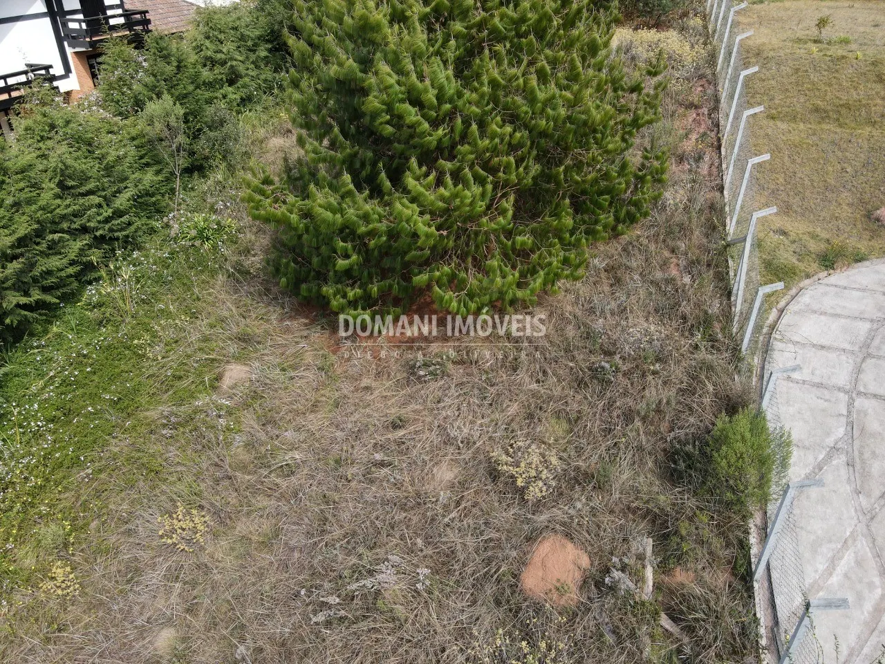 Terreno à venda de 752 m² em Campos do Jordão, SP, Brasil
