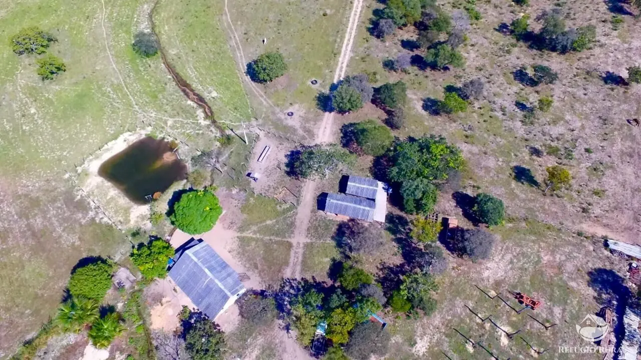 Fazenda à venda de 10.000 ha em Bonito de Minas, MG, Brasil