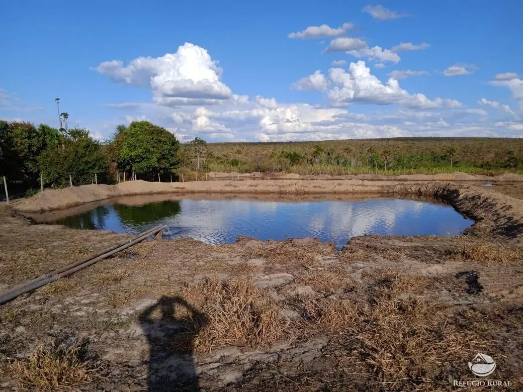 Fazenda à venda de 10.000 ha em Bonito de Minas, MG, Brasil