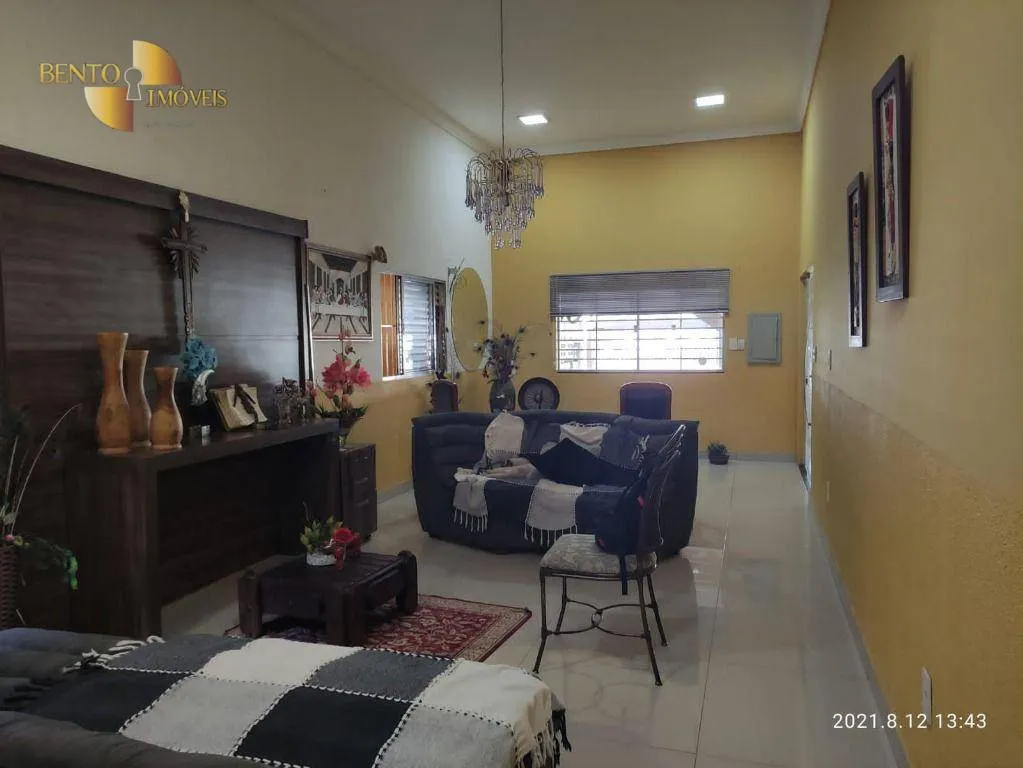 Casa à venda de 1.606 m² em Cuiabá, MT, Brasil