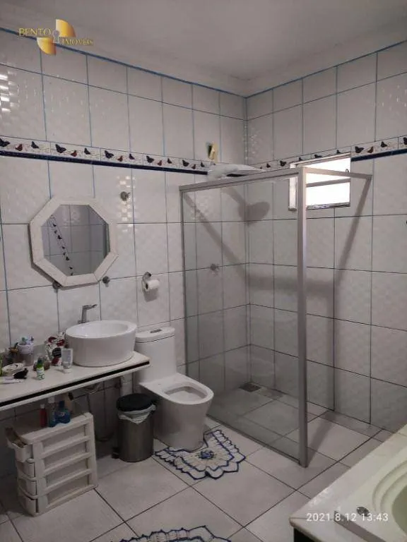 Casa à venda de 1.606 m² em Cuiabá, MT, Brasil