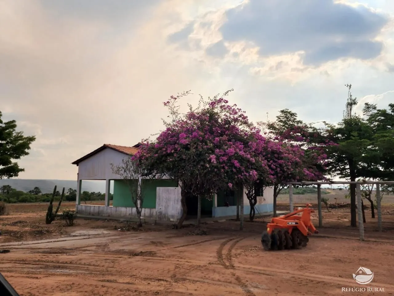 Fazenda à venda de 3.750 ha em Formoso, MG, Brasil