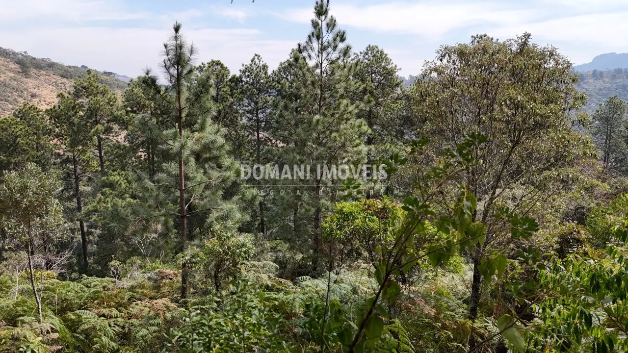 Terreno à venda de 1.060 m² em Campos do Jordão, SP, Brasil