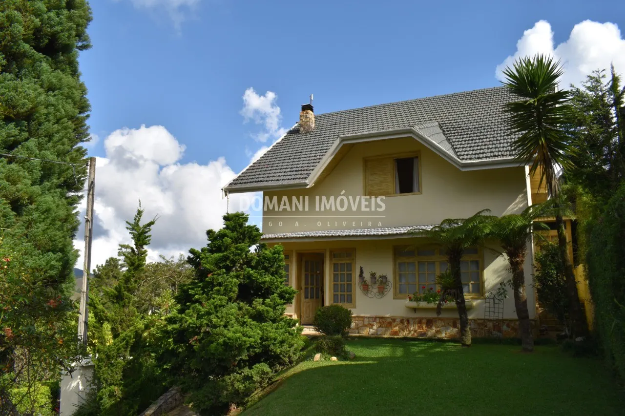 Casa à venda de 1.430 m² em Campos do Jordão, SP, Brasil
