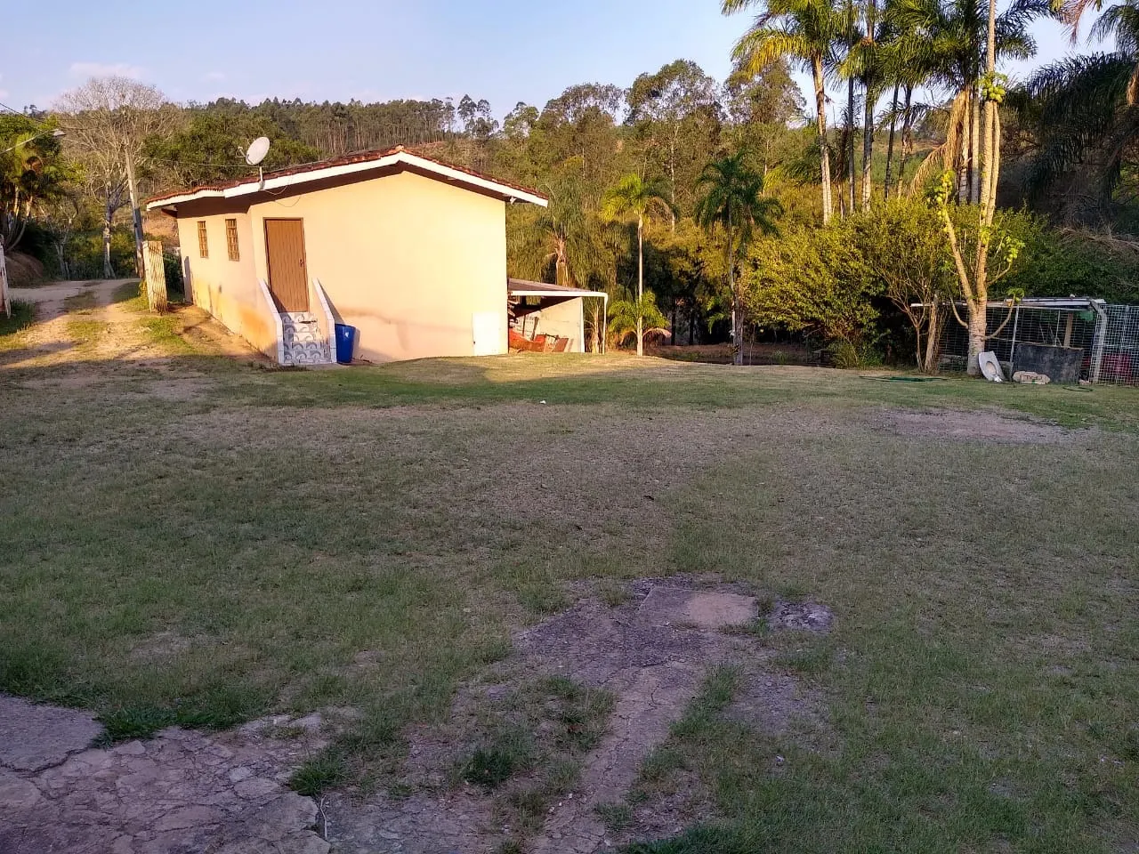 Chácara à venda e para Arrendar de 1 ha em Bragança Paulista, SP, Brasil