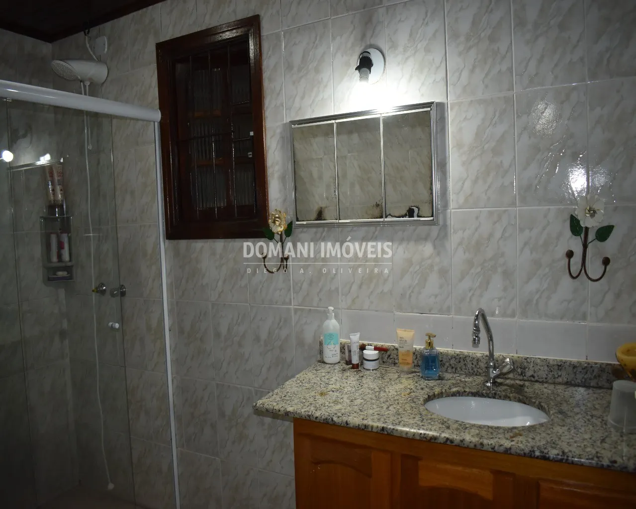 Casa à venda e para Alugar de 290 m² em Campos do Jordão, SP, Brasil