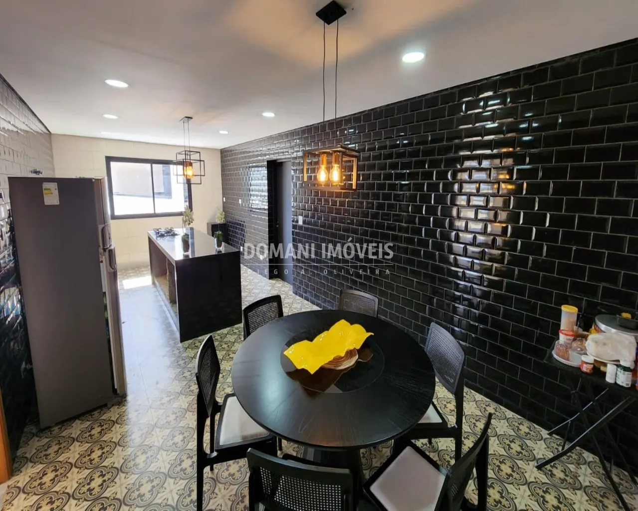 Casa  de 2.350 m² em Campos do Jordão, SP, Brasil
