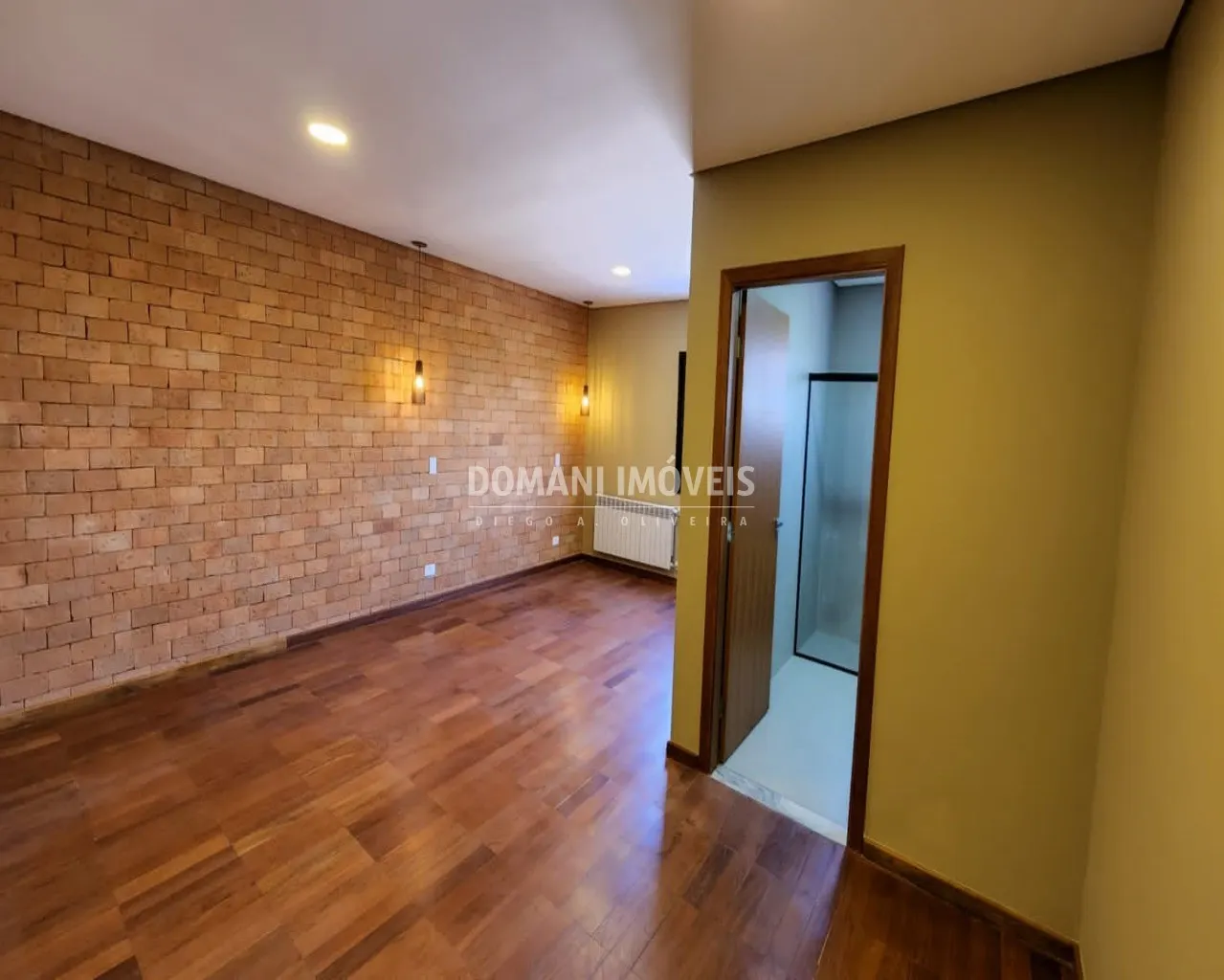 Casa  de 2.350 m² em Campos do Jordão, SP, Brasil