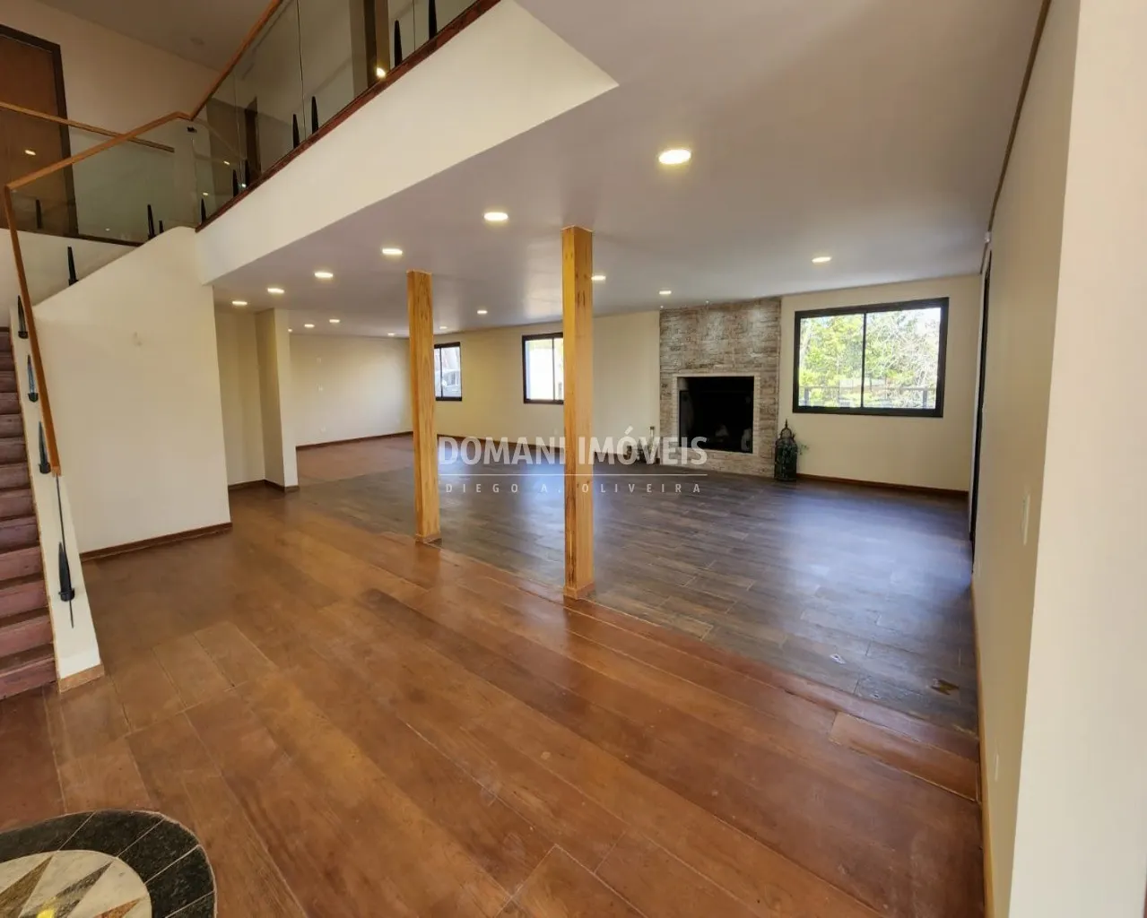 Casa  de 2.350 m² em Campos do Jordão, SP, Brasil