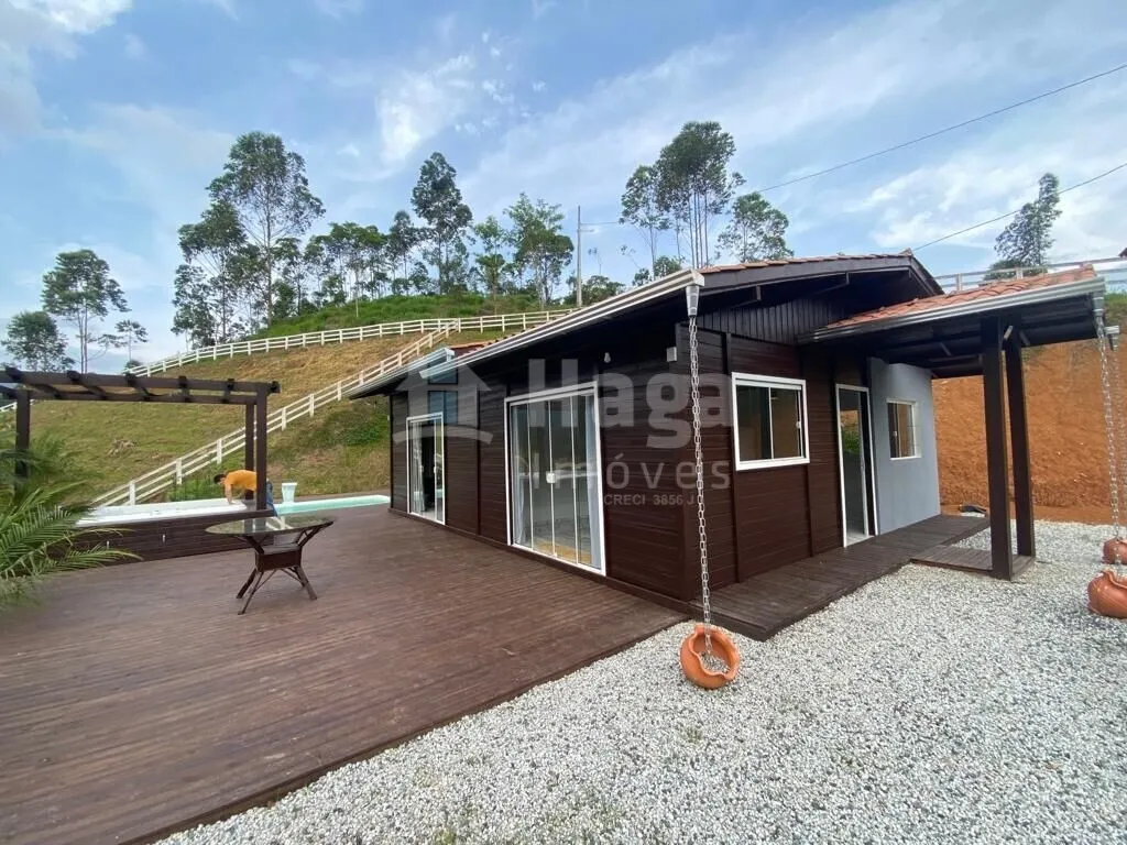 Country home for sale of 2,350 m² in Tijucas, SC, Brazil