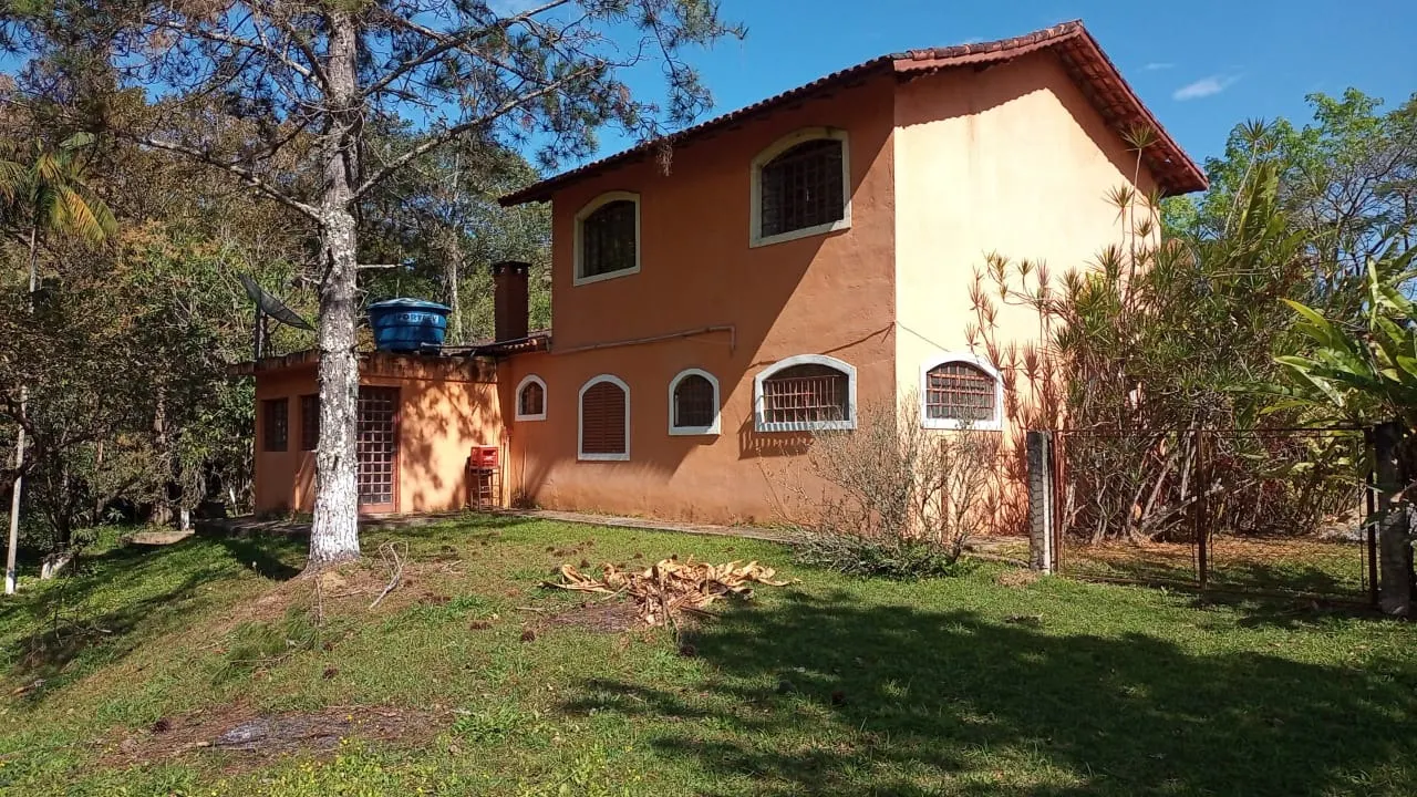 Chácara à venda de 1 ha em São José dos Campos, SP, Brasil