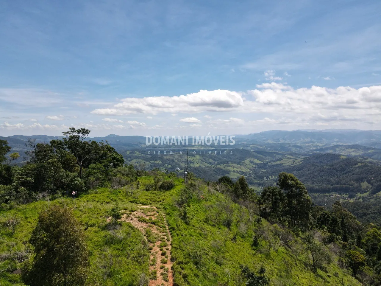 Plot for sale of 1,360 m² in Campos do Jordão, SP, Brazil