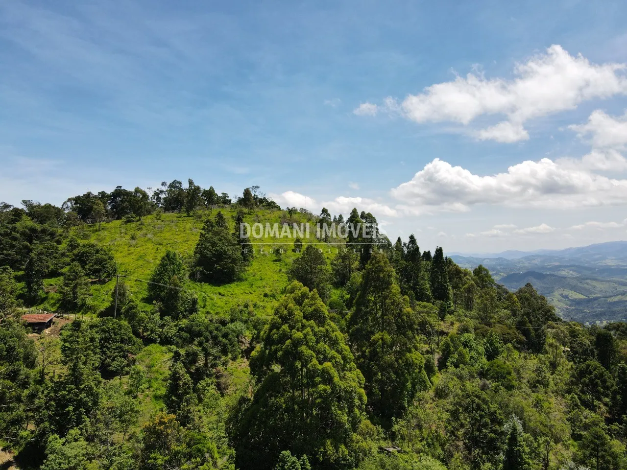 Plot for sale of 1,360 m² in Campos do Jordão, SP, Brazil