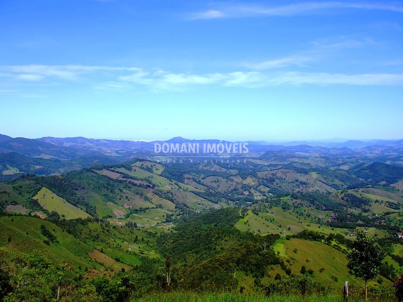 Plot for sale of 1,360 m² in Campos do Jordão, SP, Brazil