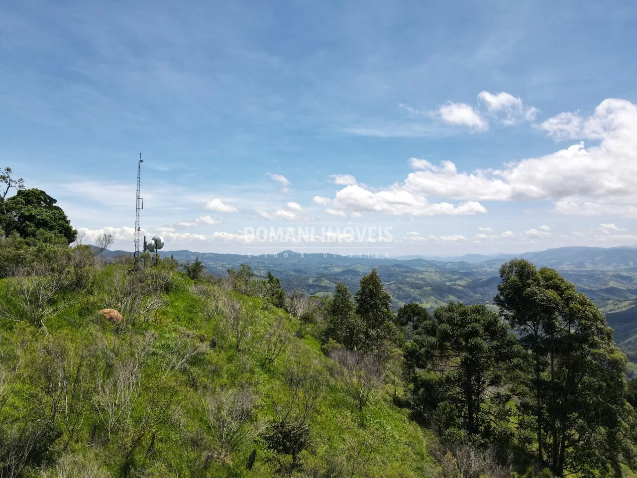 Plot for sale of 1,360 m² in Campos do Jordão, SP, Brazil