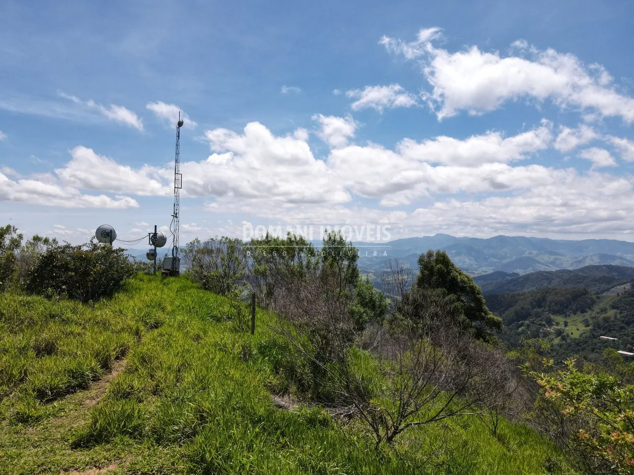 Plot for sale of 1,360 m² in Campos do Jordão, SP, Brazil