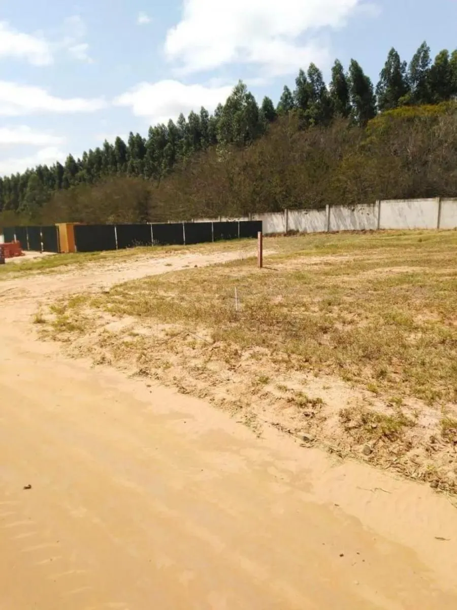 Country home for sale of 465 m² in Pardinho, SP, Brazil