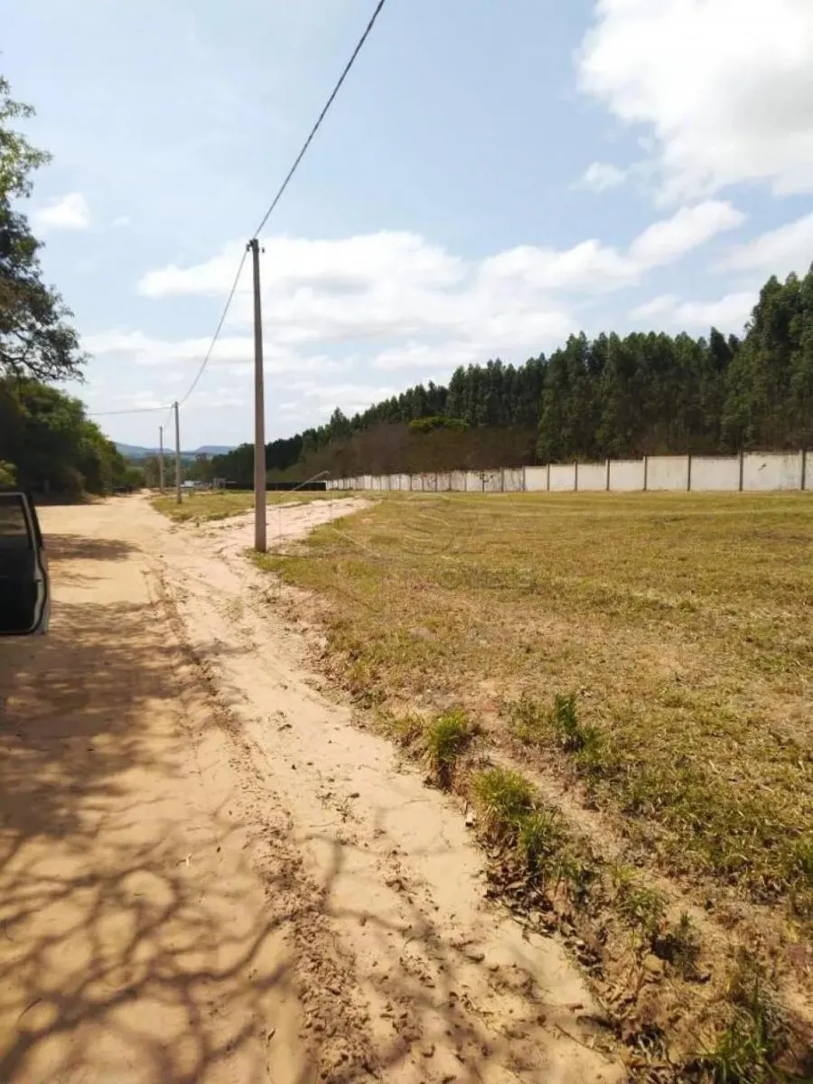 Country home for sale of 465 m² in Pardinho, SP, Brazil