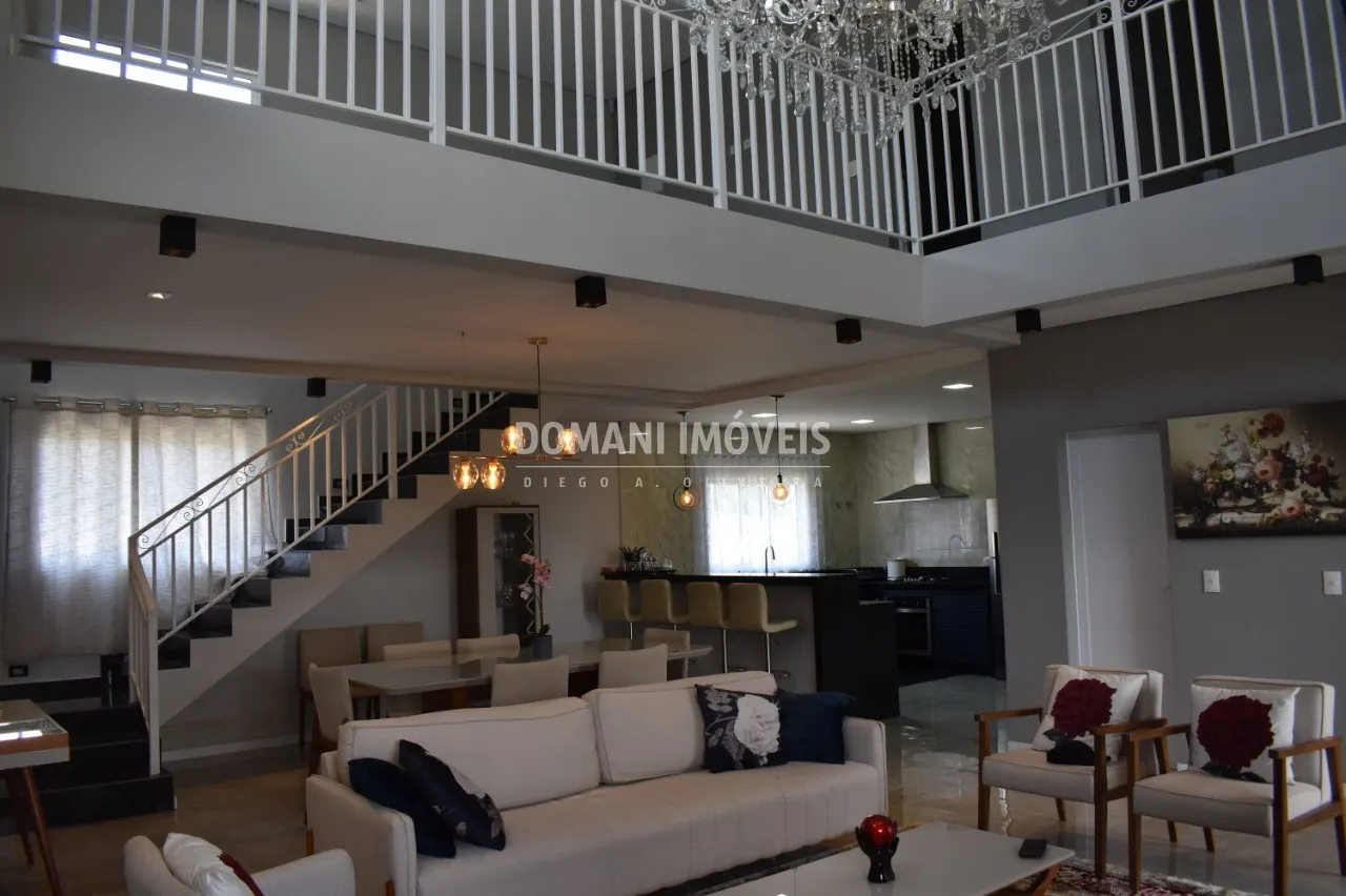 Casa à venda de 930 m² em Campos do Jordão, SP, Brasil