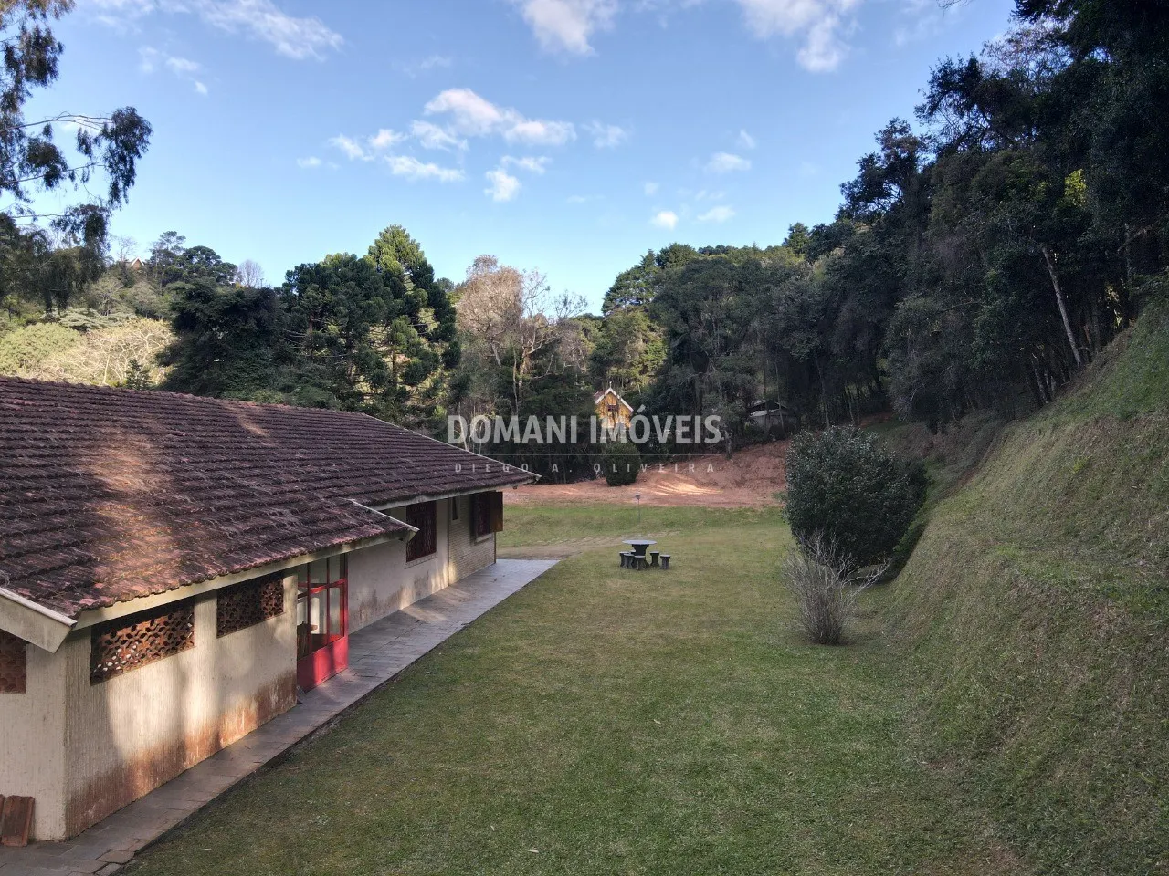 Casa à venda de 1 ha em Campos do Jordão, SP, Brasil