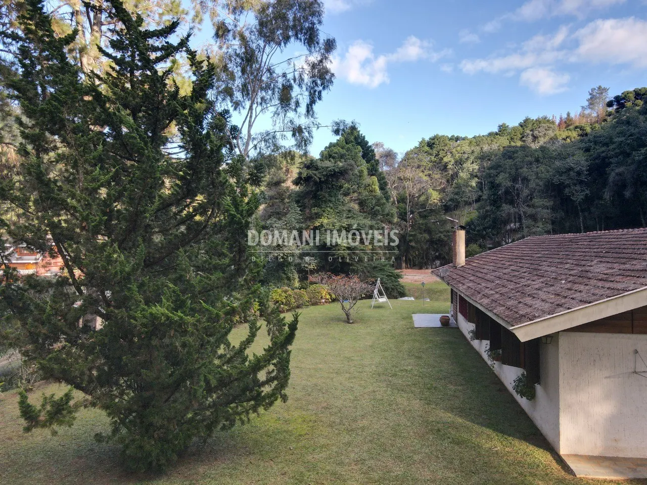Casa à venda de 1 ha em Campos do Jordão, SP, Brasil