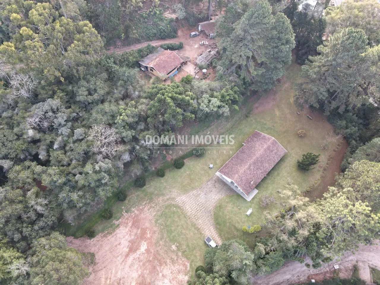 Casa à venda de 1 ha em Campos do Jordão, SP, Brasil