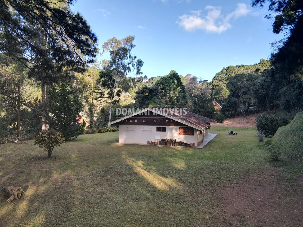 Casa à venda de 1 ha em Campos do Jordão, SP, Brasil