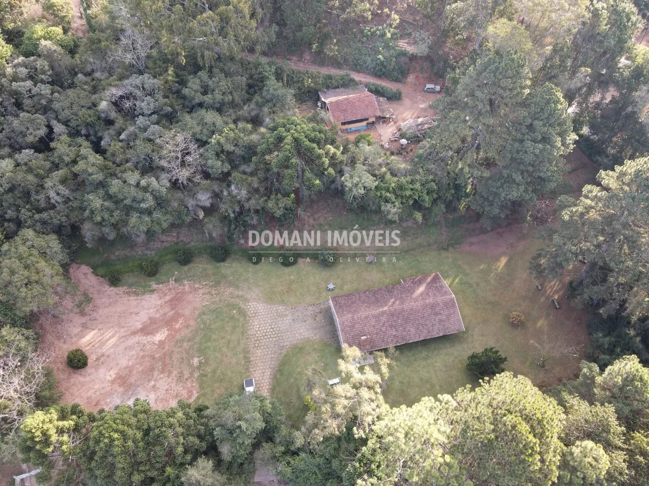 Casa à venda de 1 ha em Campos do Jordão, SP, Brasil