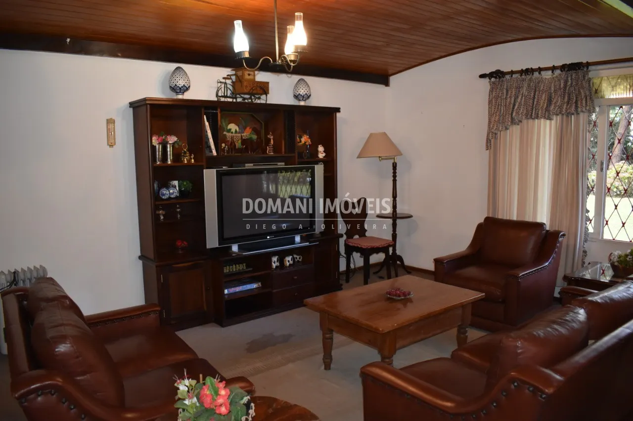 Casa à venda de 1 ha em Campos do Jordão, SP, Brasil