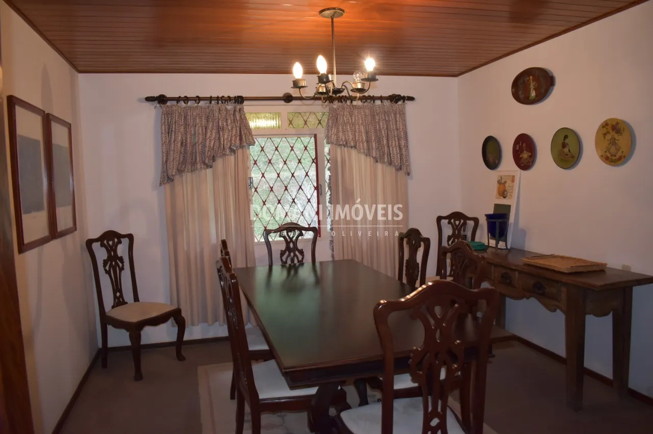 Casa à venda de 1 ha em Campos do Jordão, SP, Brasil