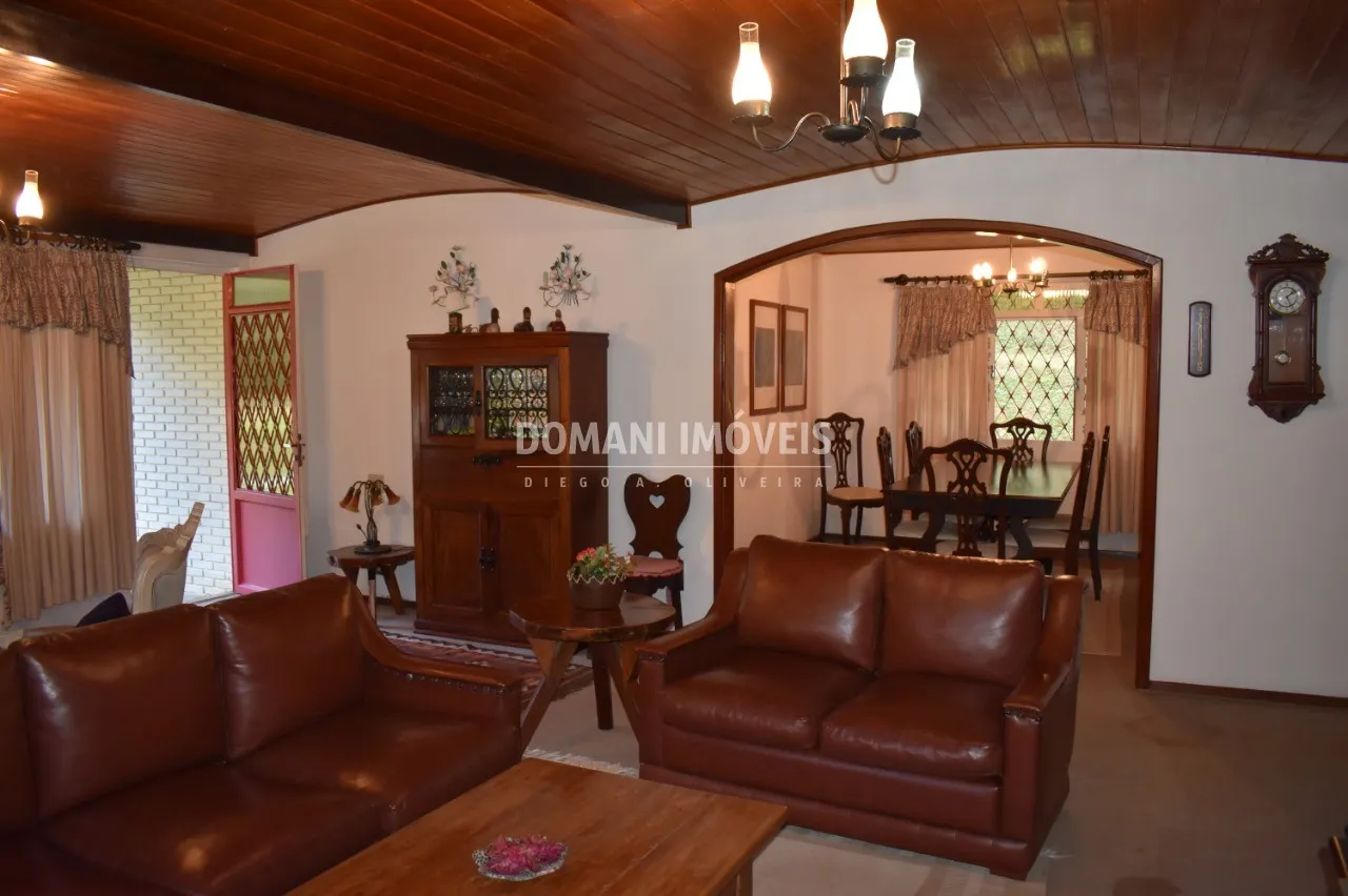 Casa à venda de 1 ha em Campos do Jordão, SP, Brasil