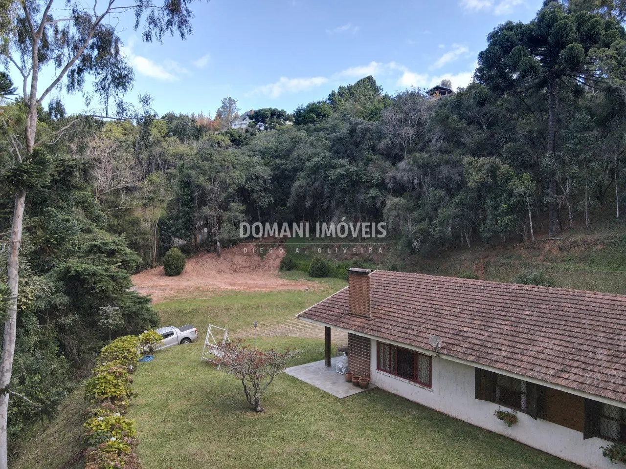 Casa à venda de 1 ha em Campos do Jordão, SP, Brasil
