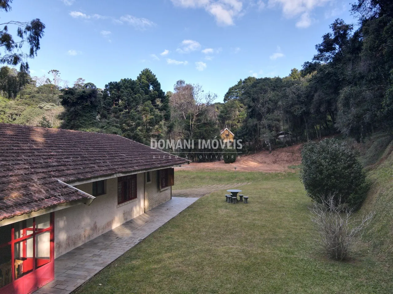 Casa à venda de 1 ha em Campos do Jordão, SP, Brasil