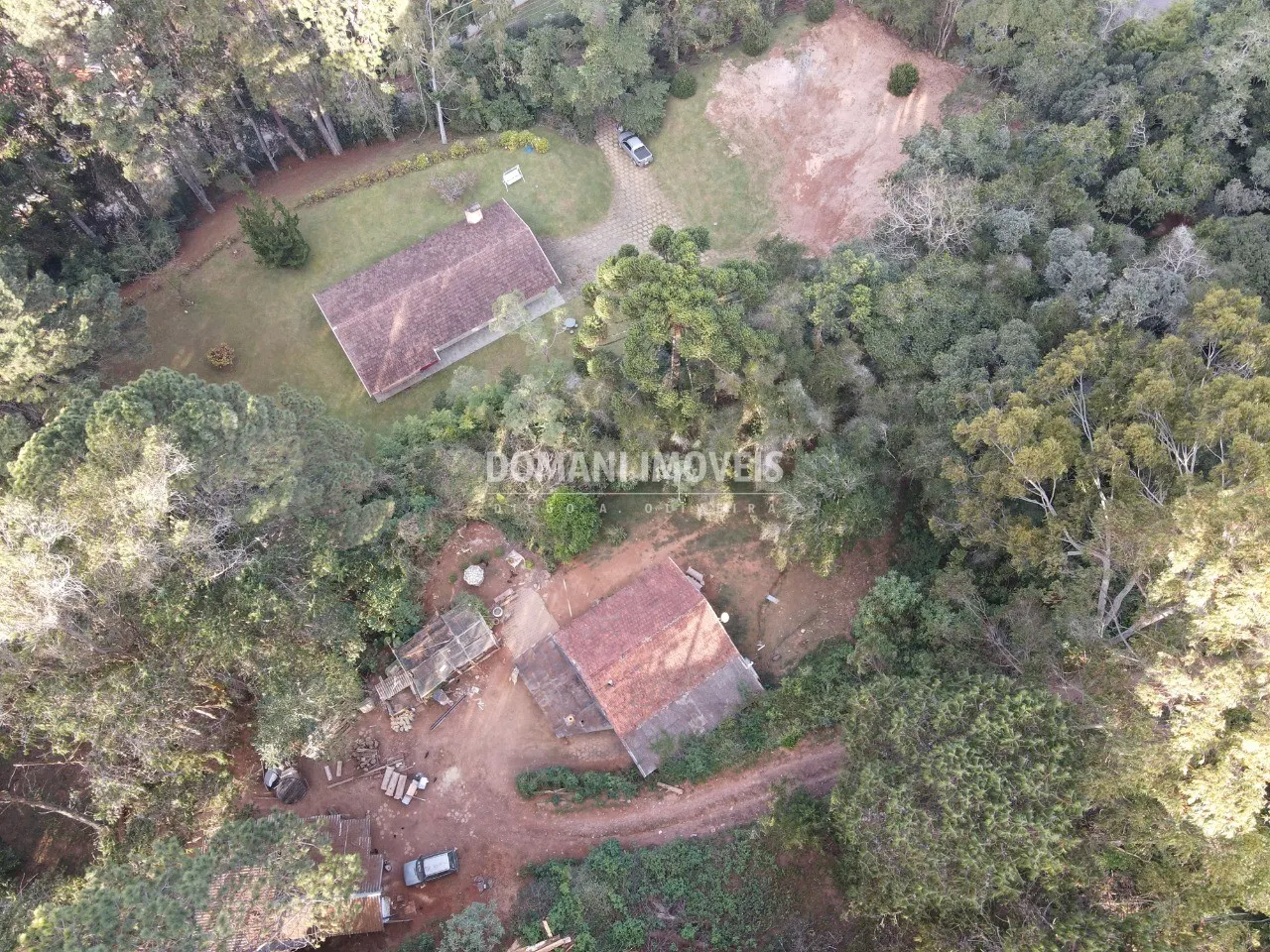 Casa à venda de 1 ha em Campos do Jordão, SP, Brasil
